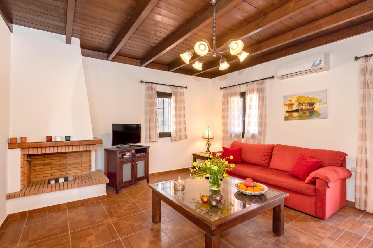 Retreat Homes Apokoronas Douliana Bagian luar foto