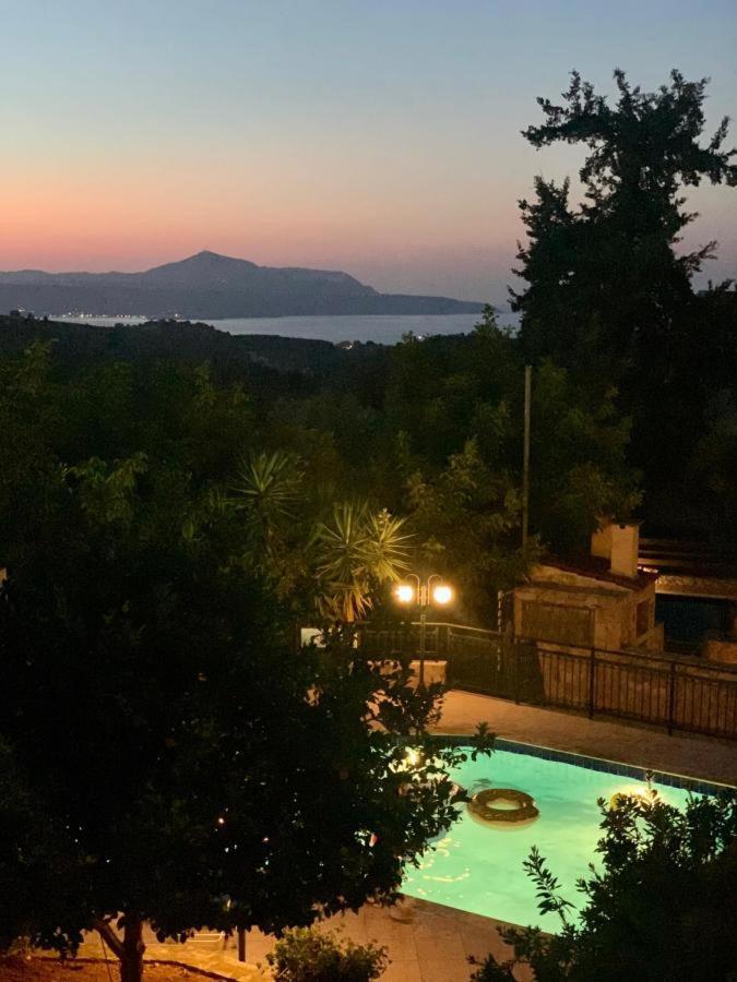 Retreat Homes Apokoronas Douliana Bagian luar foto